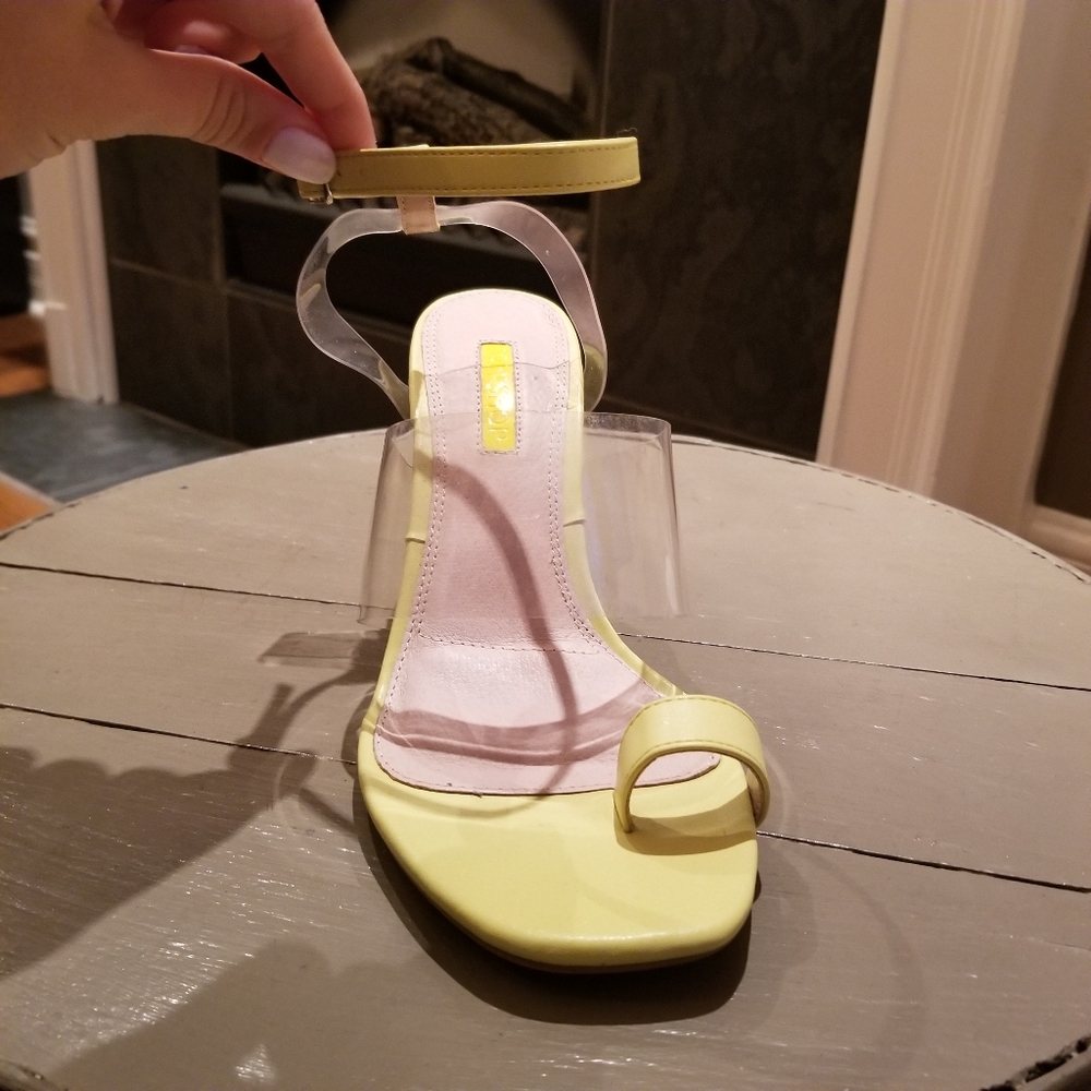 PVC Heeled Sandals - Picture 3 of 7